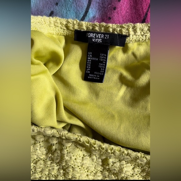 Light Green Mini Skirt - Picture 4 of 5